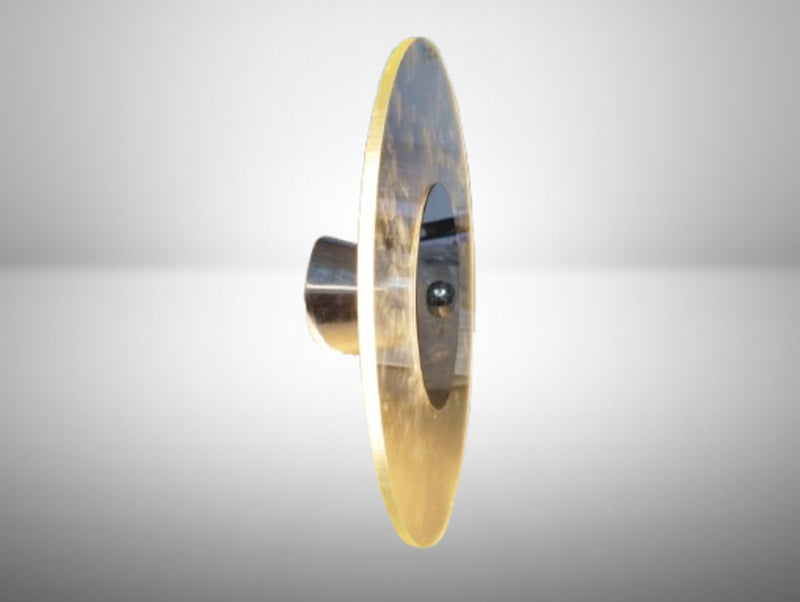 מנורת קיר KORO במבט צד