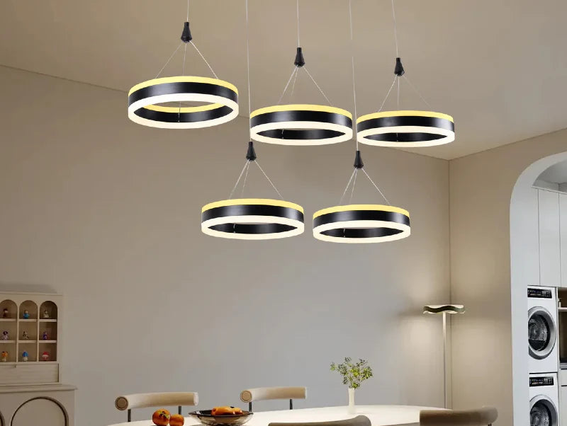 מנורת תלייה BLACKWHITE - תצוגה