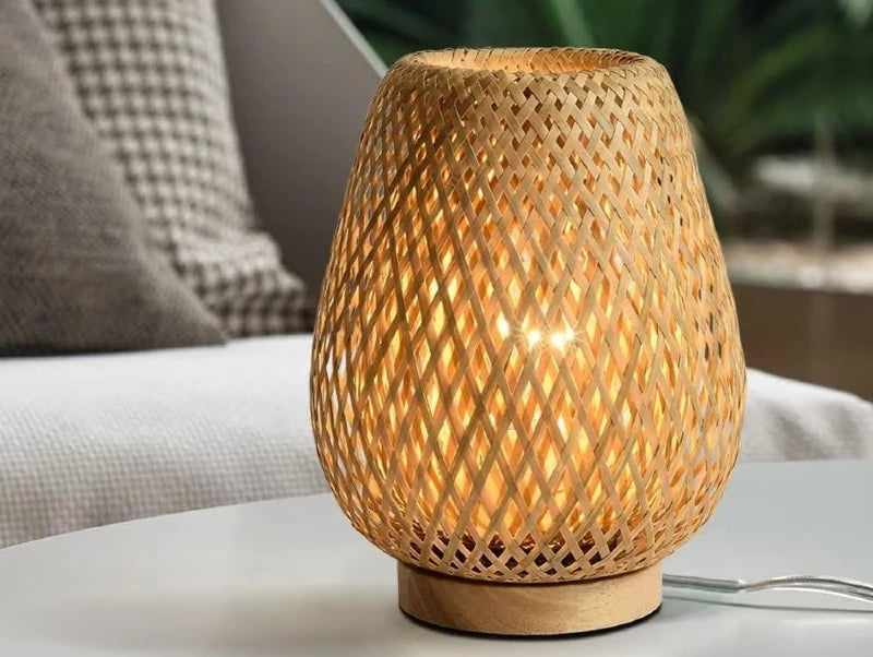 מנורת שולחן MONA