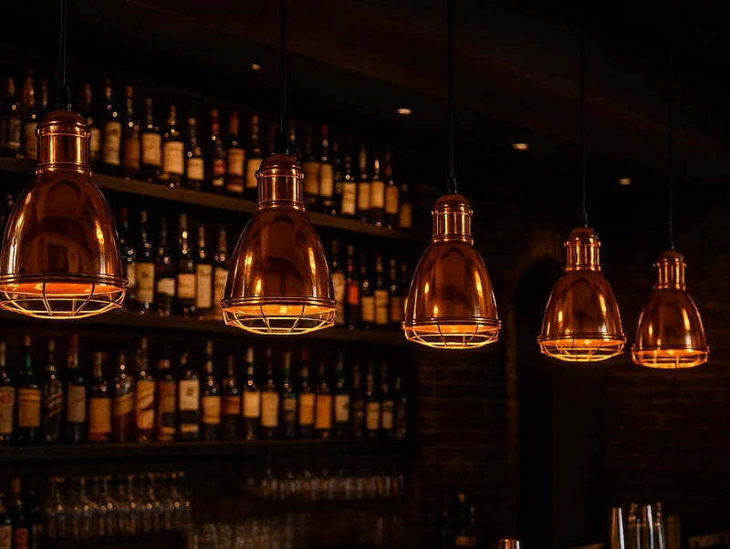 מנורות תלייה TONY מעל בר