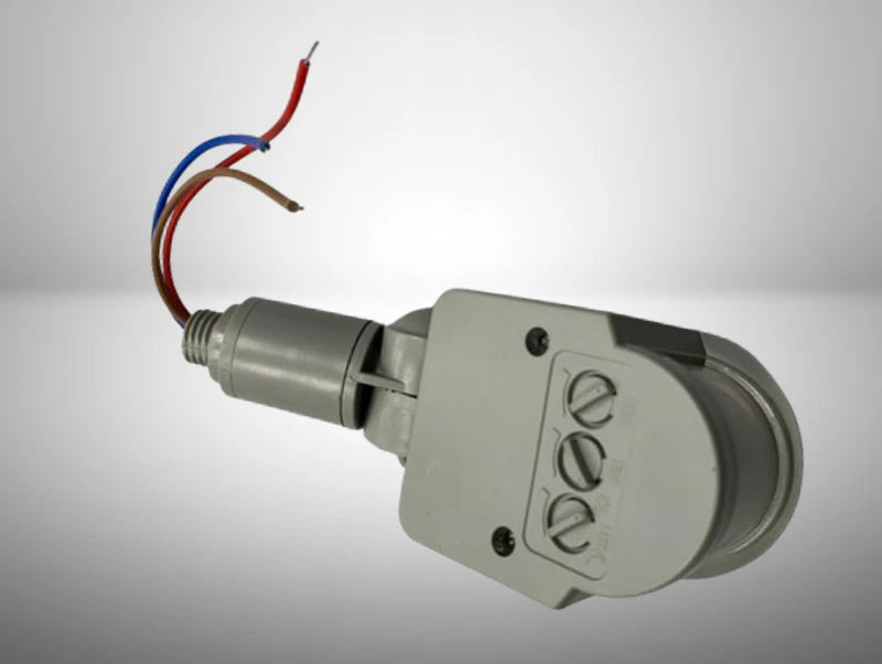 חיישן אור ותנועה מתכוונן 220V