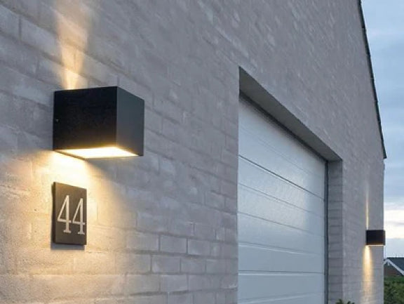 מנורת קיר FLYING WINGS