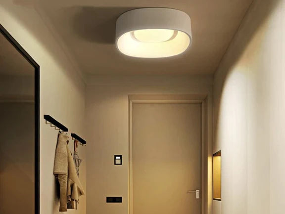 מנורה צמודת תקרה CLOUD + שלט + 3 גווני אור מובנים + דימר - בצבע שחור - תצוגה