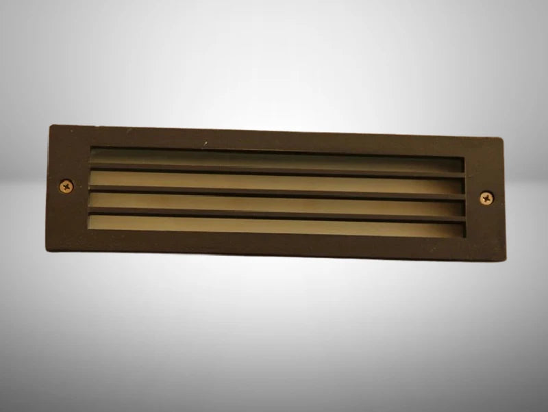 מנורת קיר שקועה חוץ מוגנת מים DEEP LINES - תצוגה