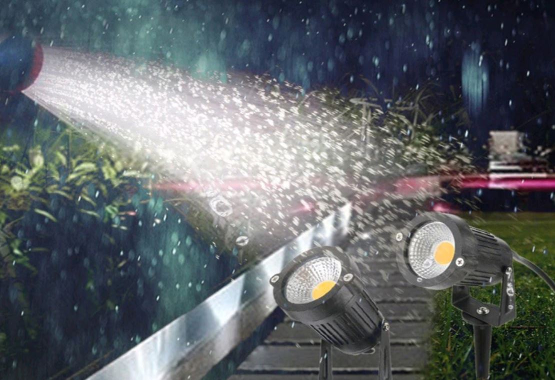 שני דוקרני גינה 7W