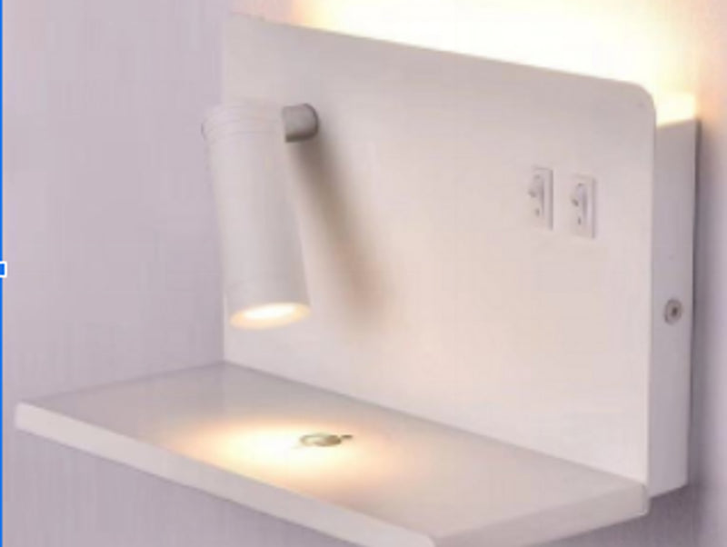 מנורת קיר CY