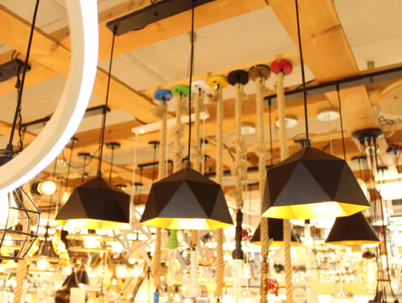 שלישיית מנורות תלייה ORY - עודפים