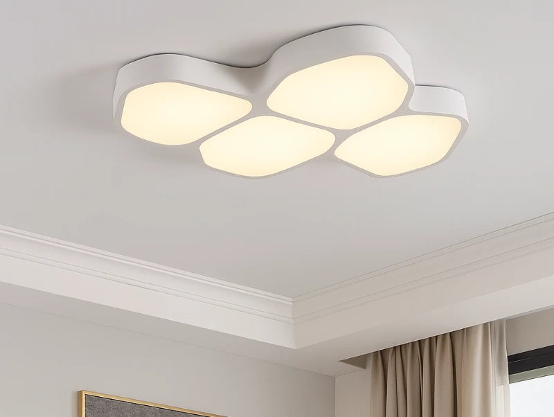 מנורה צמודת תקרה White Cloud - עודפים