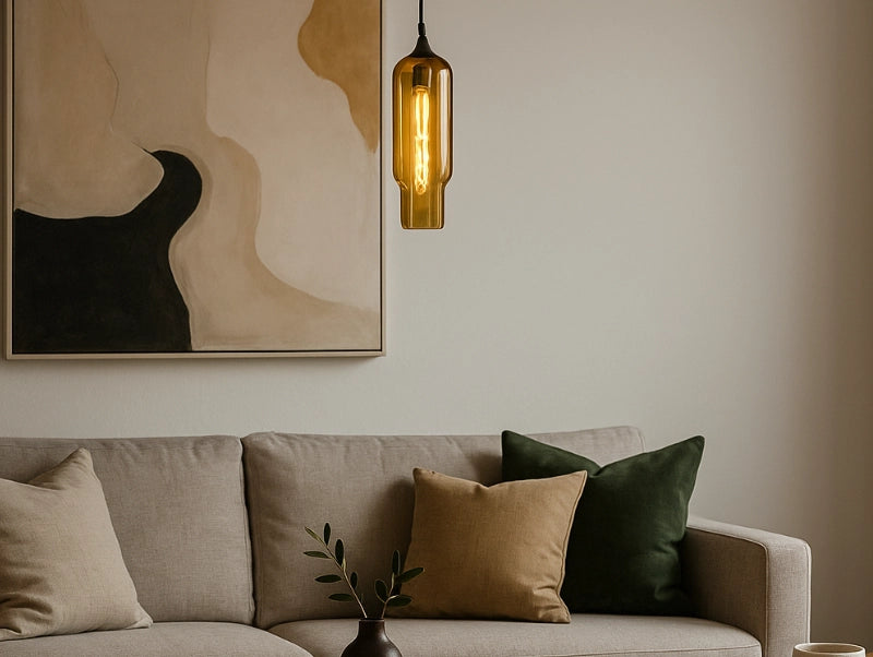 מנורת תלייה AMI בסלון