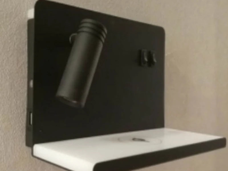 מנורת קיר CY