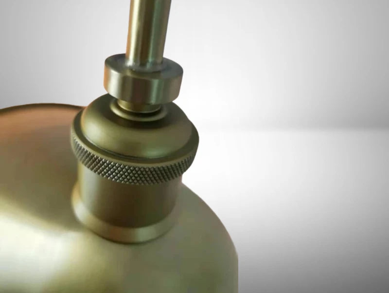 מנורת קיר BRASS HAT