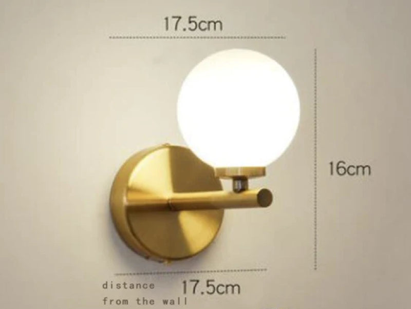 מנורת קיר BRASS BALLS