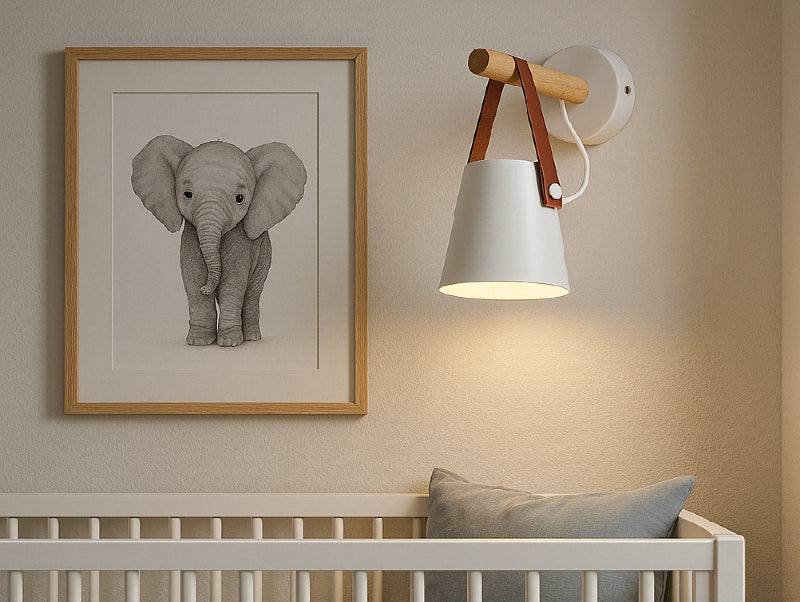 מנורת קיר ZAZA בחדר של תינוק