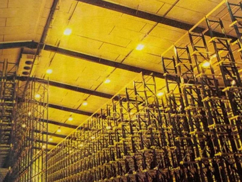 מסן מואר באמצעות מספר של נורות לד הצפה LONA 50W