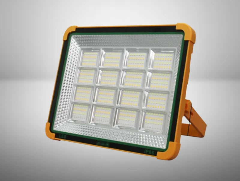 פרוזקטור סולארי 16 תאים CCT כולל מטען USB לטלפון סלולארי