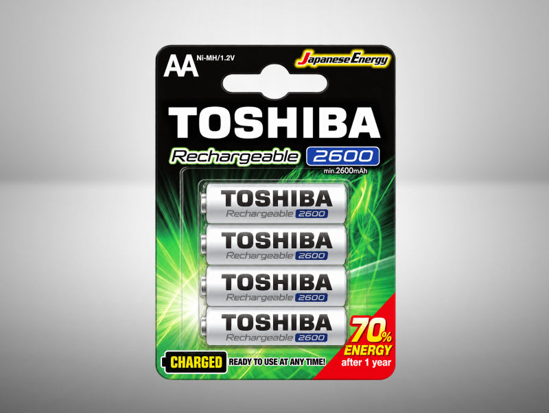 אריזת בליסטר עם 4 סוללות נטענות AA בצבע כסף מבית TOSHIBA