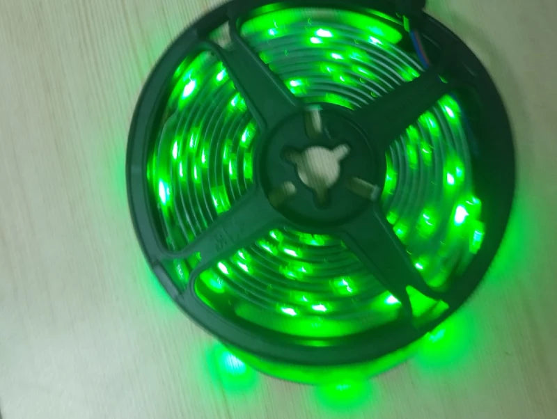 ערכת פס לד צבעוני RGB  חיבור USB + שלט