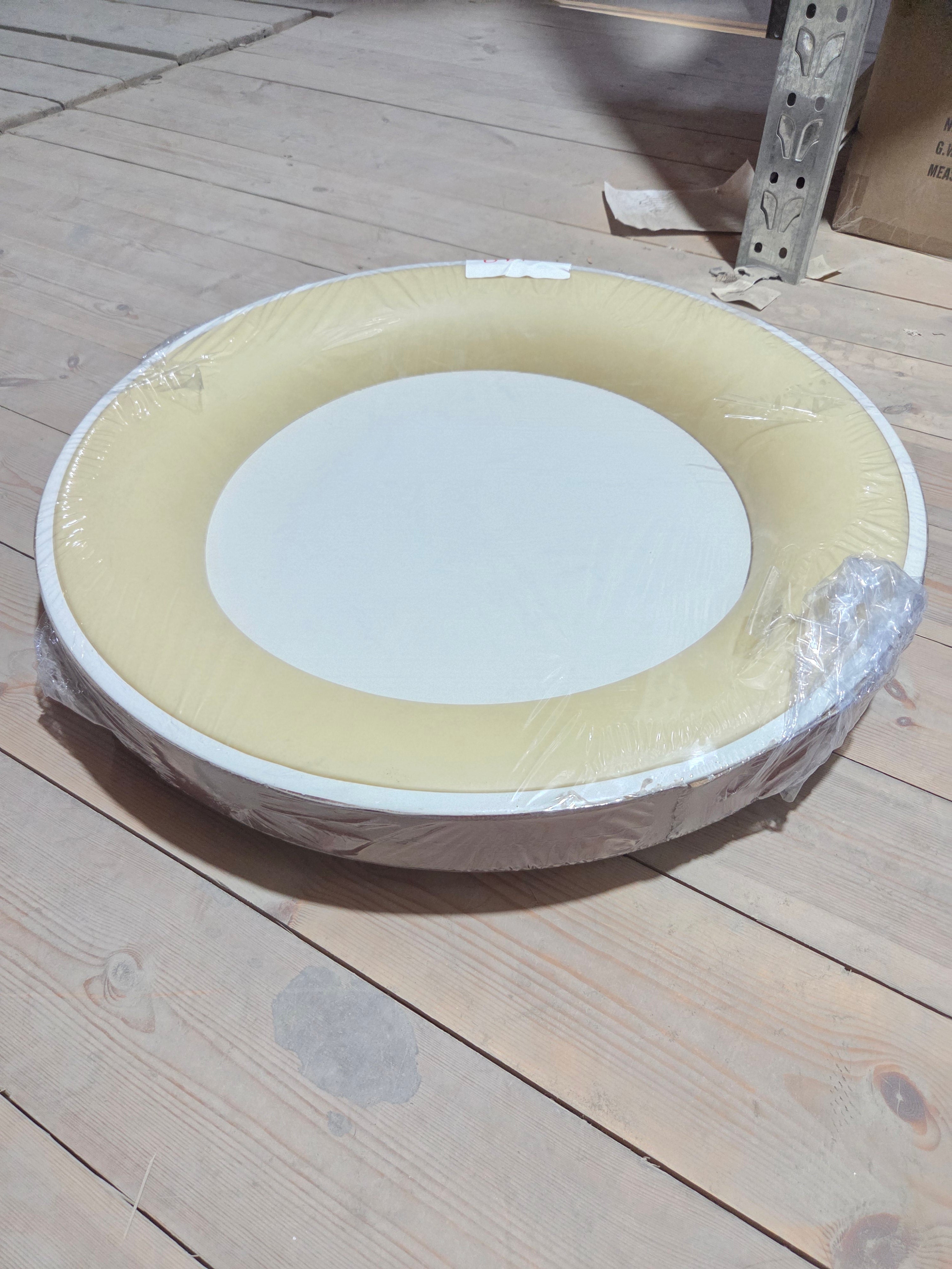 מנורה צמודת תקרה LEAC -  עודפים