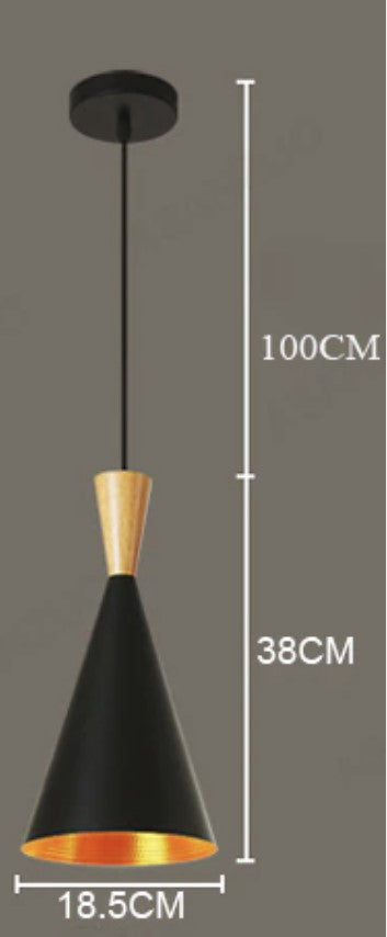 מנורה בצבע שחור