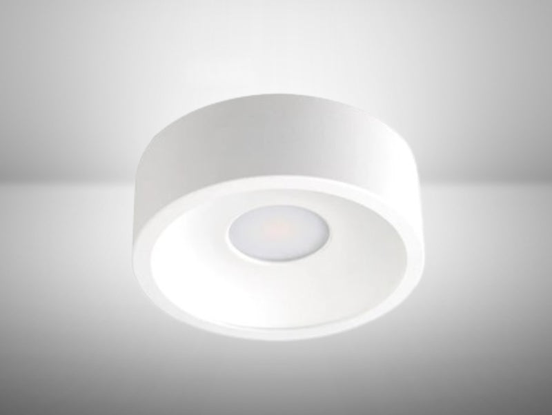 צילינדר תאורה לבן מדגם RAY בעיצוב עגול עם תאורת LED מובנית