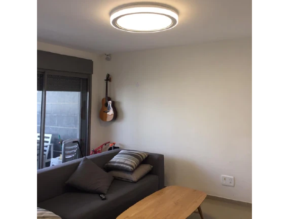 מנורה צמודת תקרה לבנה - קוטר 80- גוון אור לבן חם RELAX - עודפים - ללא שלט