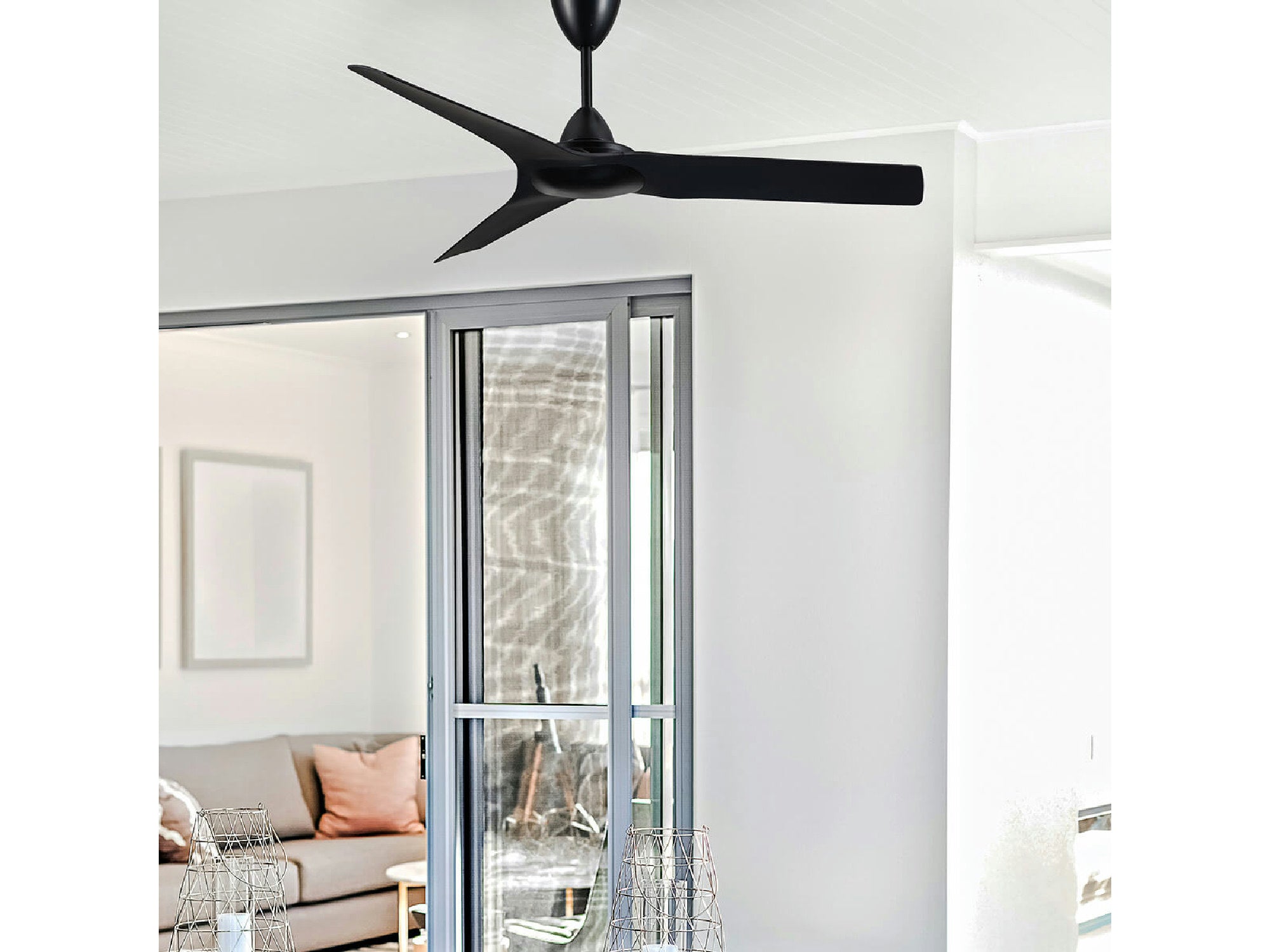מאוורר תקרה לפרגולה "ATLANTIC 52 עם שלט-שחור - Ceiling Fan with Light
